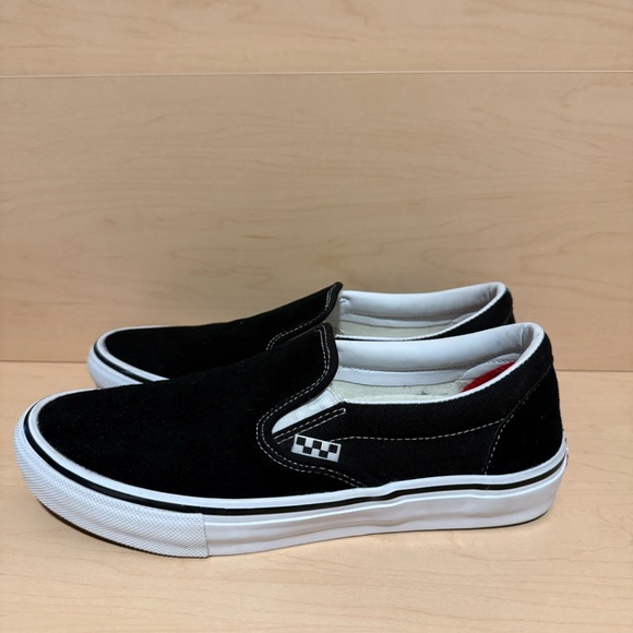 Van's Classic Slip-On Black Shoe - Men's 9 / Women's 10.5 - Like new! - Picture 3 of 7